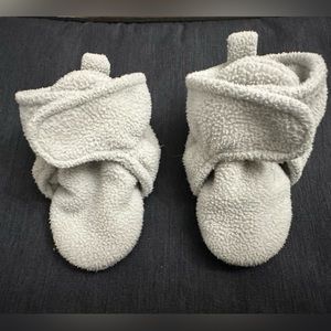 Gray Fleece Baby Booties with Grippers. Size 0-6 Months.